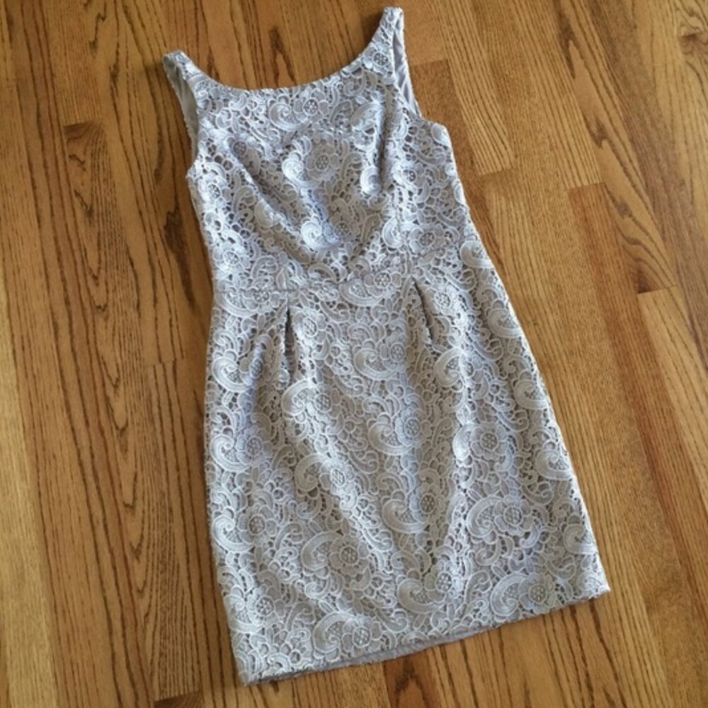 Aidan Mattox Women Grey Lace Sleeveless Open Back Dress - Size 2